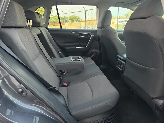 2019 Toyota RAV4 Hybrid XLE