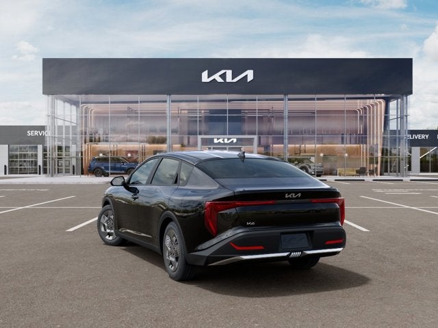 2026 Kia K4 BLACK