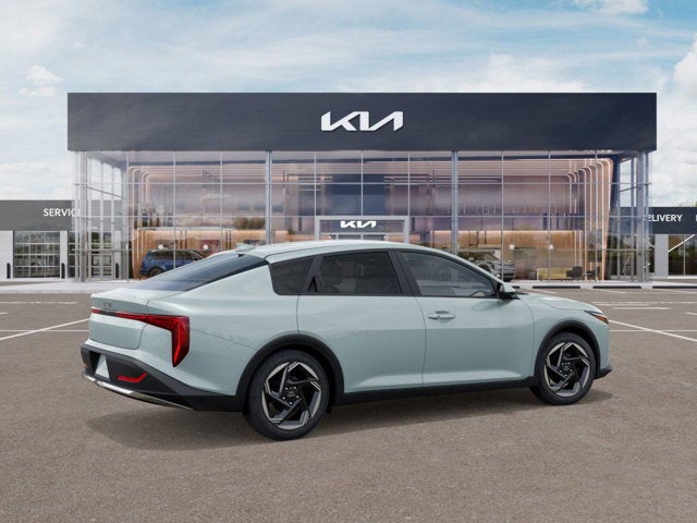 2026 Kia K4 BLACK