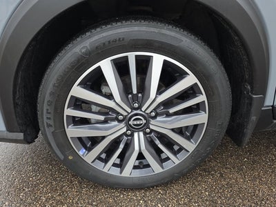 2022 Nissan Kicks SV