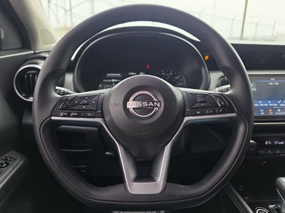 2022 Nissan Kicks SV
