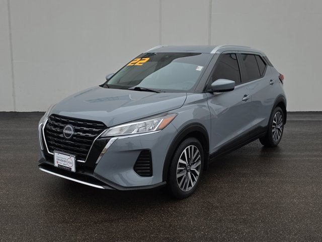2022 Nissan Kicks SV