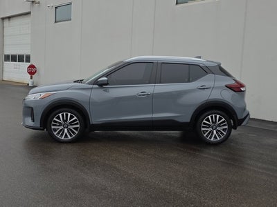2022 Nissan Kicks SV