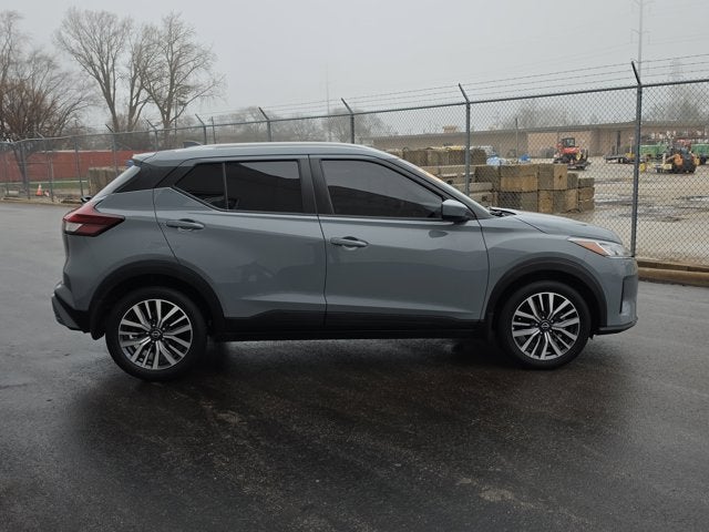 2022 Nissan Kicks SV
