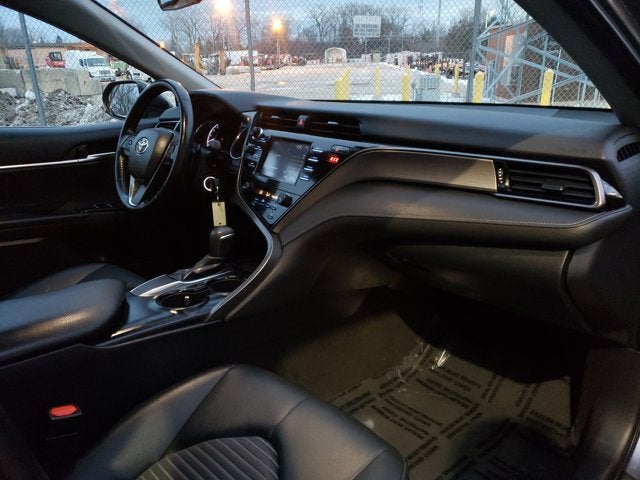 2019 Toyota Camry SE