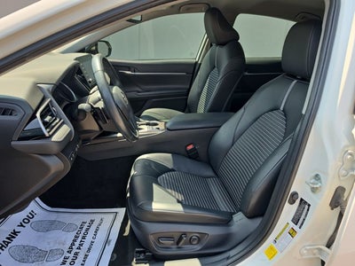2023 Toyota Camry Hybrid SE Nightshade