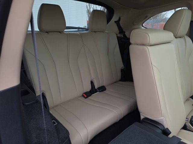 2025 Acura MDX w/Technology Package