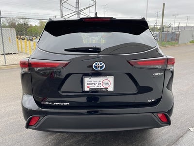 2024 Toyota Highlander Hybrid XLE