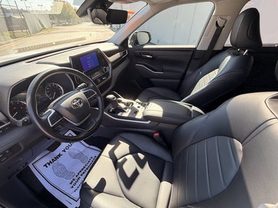 2023 Toyota Highlander XLE