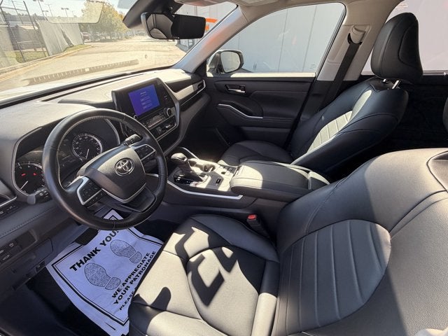 2023 Toyota Highlander XLE