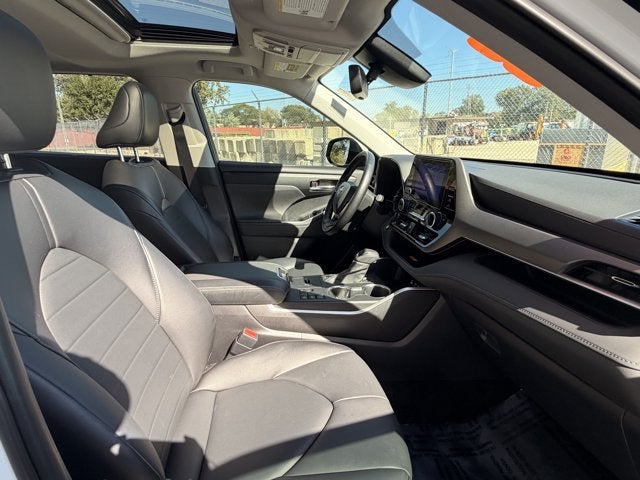 2023 Toyota Highlander XLE