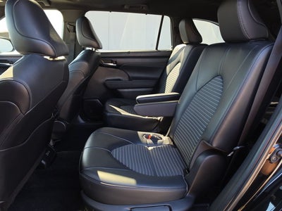 2023 Toyota Highlander XSE