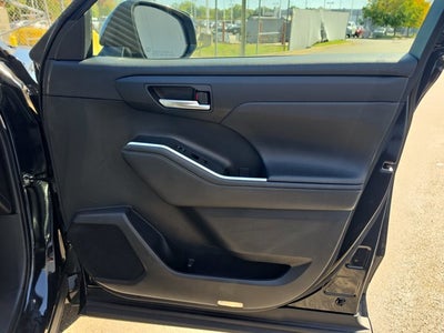 2023 Toyota Highlander XSE