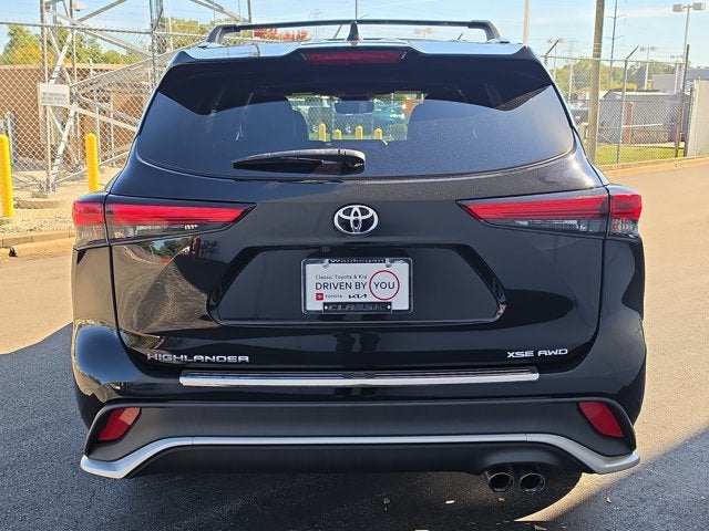2023 Toyota Highlander XSE