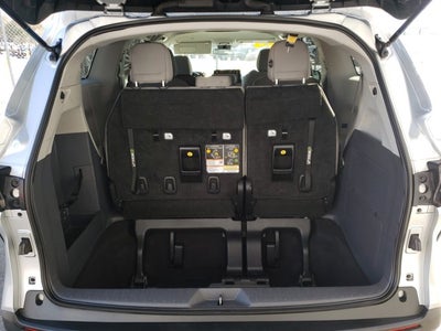 2024 Toyota Sienna LE