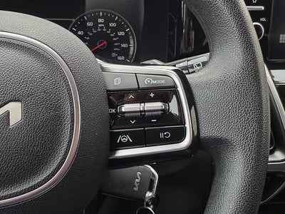 2022 Kia Sorento LX