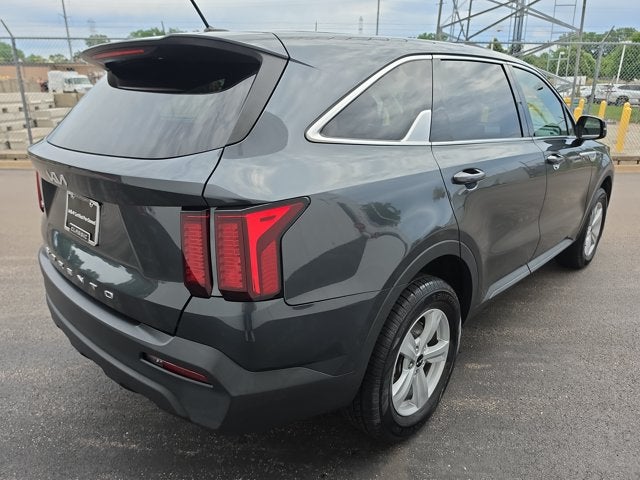 2022 Kia Sorento LX