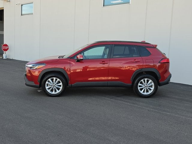 2022 Toyota Corolla Cross LE