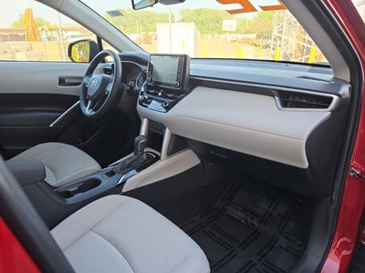 2022 Toyota Corolla Cross LE