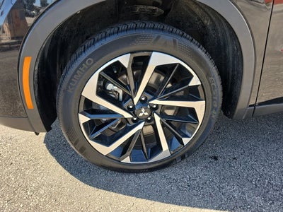 2022 Mitsubishi Outlander ES
