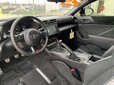 2025 Toyota GR86 Premium
