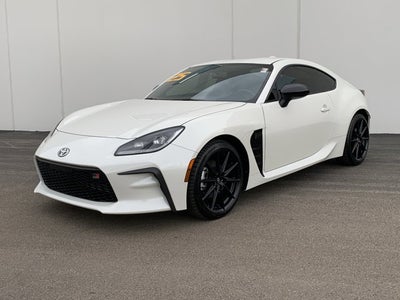 2025 Toyota GR86 Premium