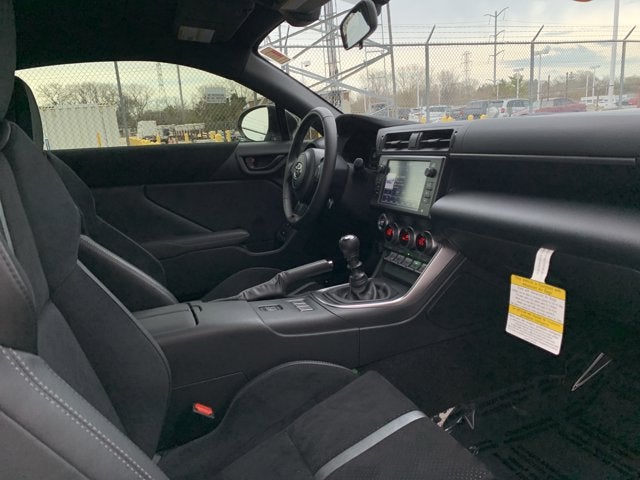 2025 Toyota GR86 Premium