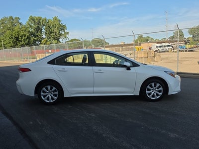 2025 Toyota Corolla Hybrid LE