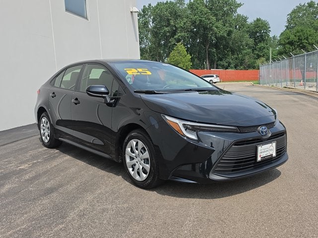 2025 Toyota Corolla Hybrid LE