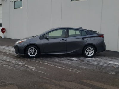 2019 Toyota Prius LE
