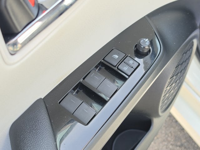 2019 Toyota Prius LE