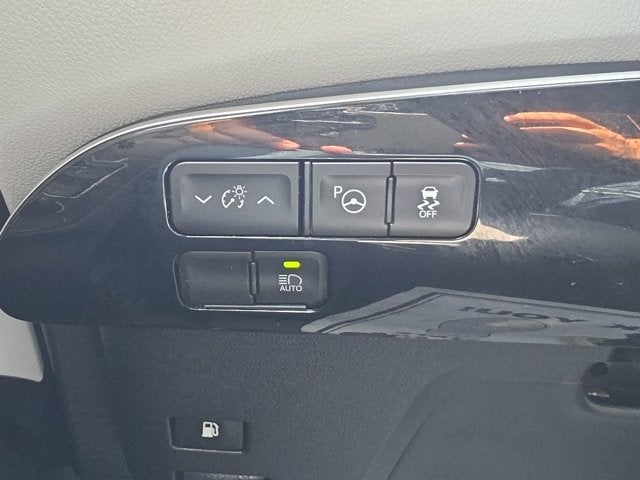 2019 Toyota Prius LE