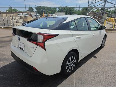 2019 Toyota Prius LE