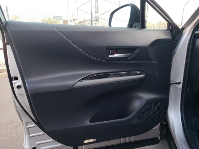 2023 Toyota Venza LE