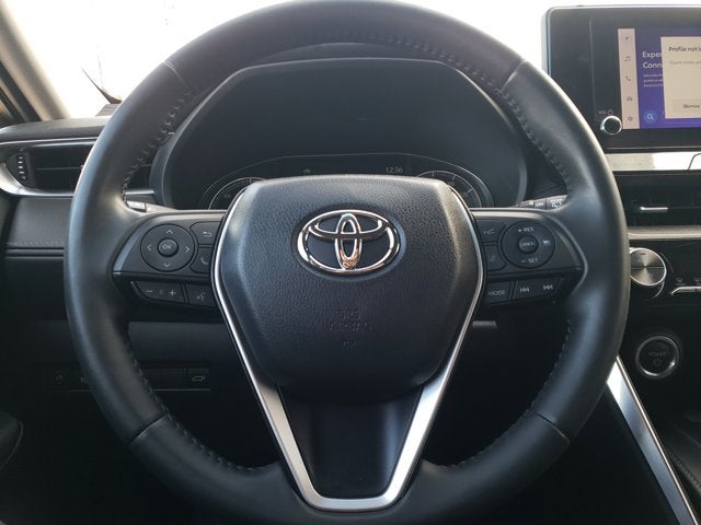 2023 Toyota Venza LE