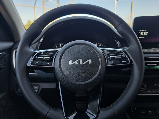 2023 Kia Seltos S