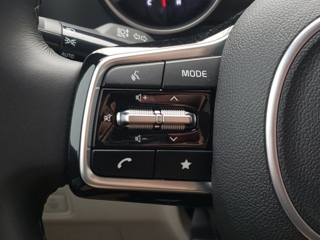 2023 Kia Carnival LX