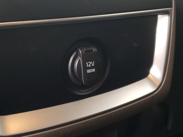 2026 Kia Carnival LX